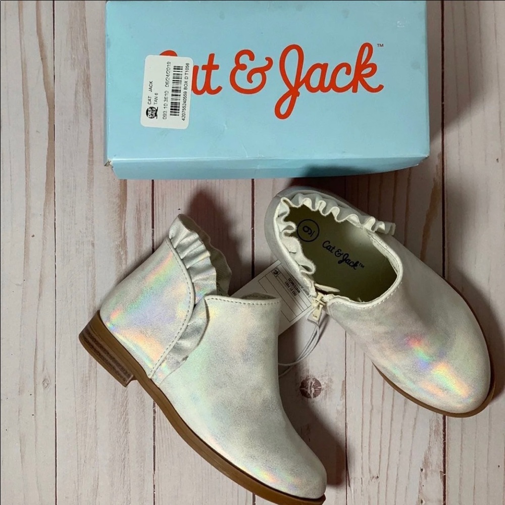 🌟SOLD🌟Cat & Jack Toddler Ruffle Ankle Boots